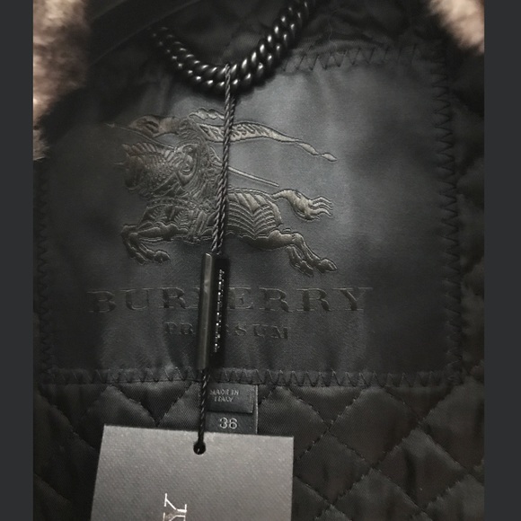Authentic Burberry Prorsum Herringbone Fur collar - Picture 5 of 8