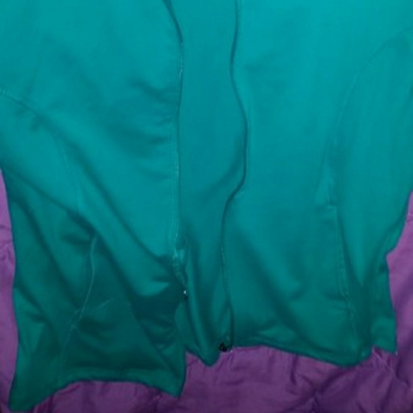 Umbro brand zip up - Picture 2 of 2