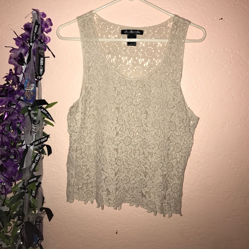 MOVING SALE FLORAL LACE TANK