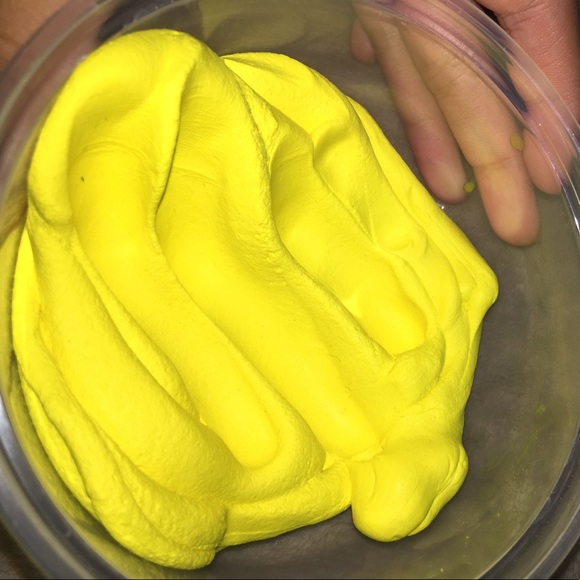Butter slime - Picture 2 of 2
