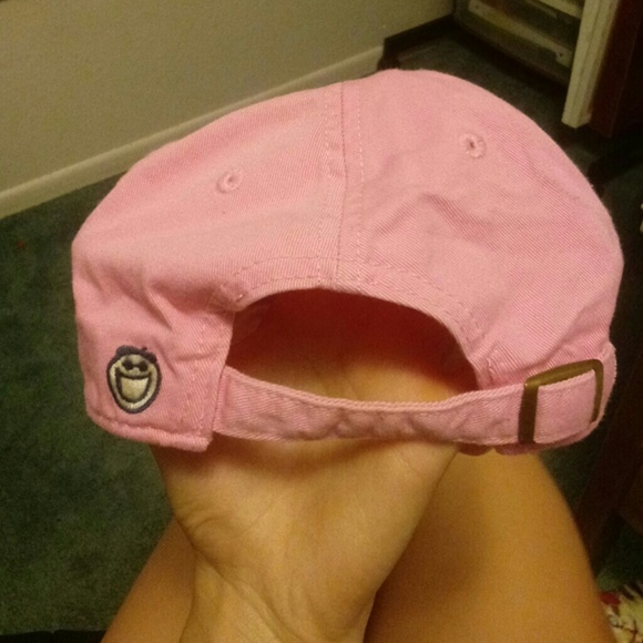 Nice cap hat.😂 - Picture 2 of 4