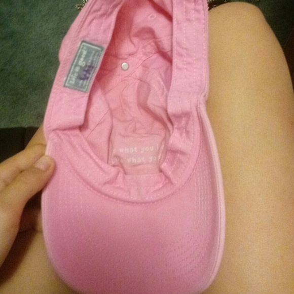 Nice cap hat.😂 - Picture 4 of 4