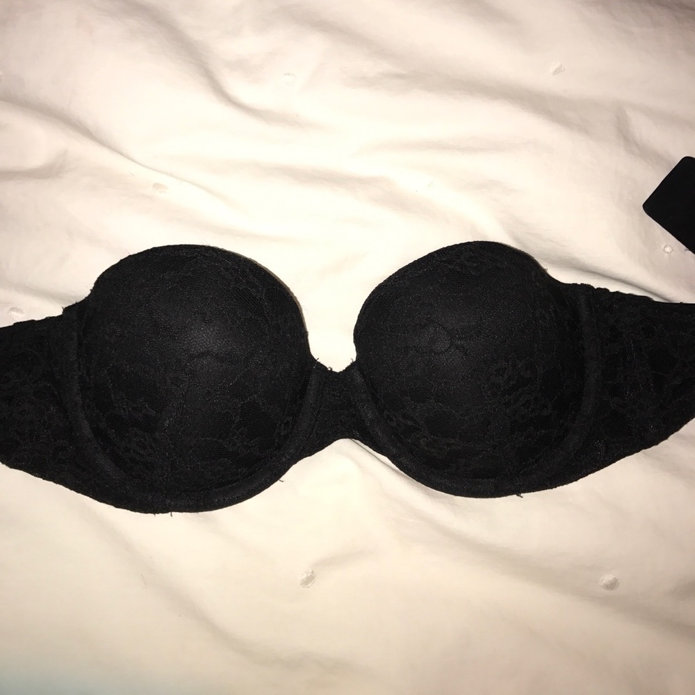 strapless victoria's secret bra with padding