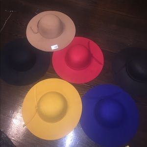 Women's Hats