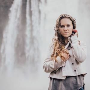 Meet your Posher, Marísa