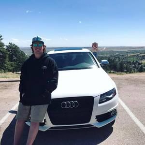 Meet your Posher, Chase