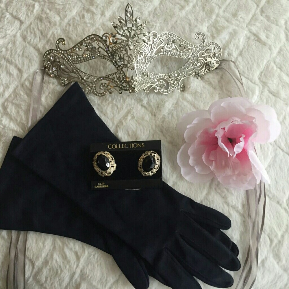 Silver mask