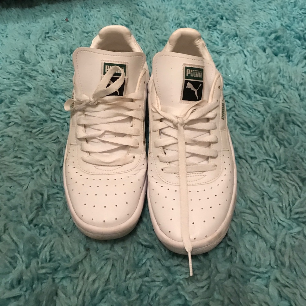 Men's Puma sneakers