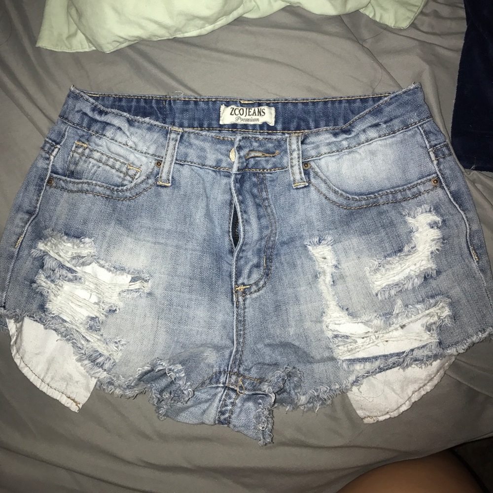 MOVING SALE JEAN SHORTS
