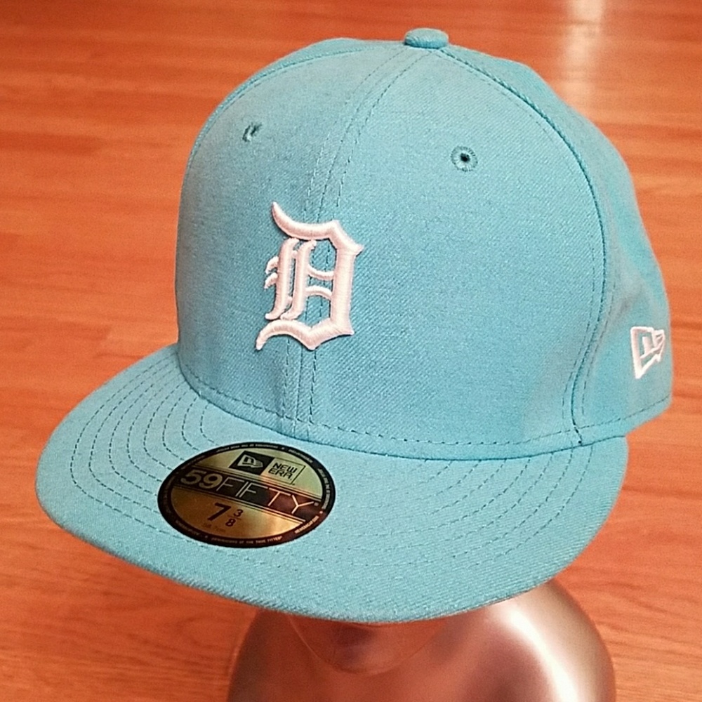 New Era Detroit Tigers Aqua Blue Fitted Cap 7 3/8