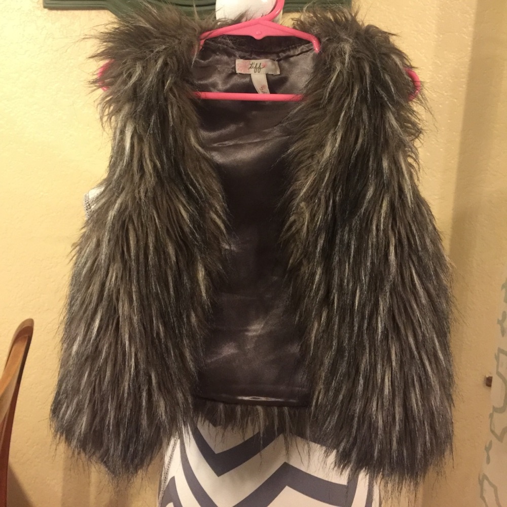 Small kids fur vest