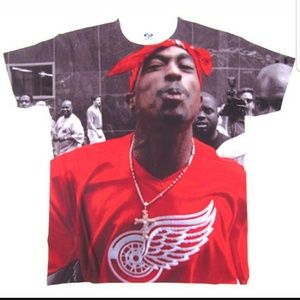 Tupac men's shirt