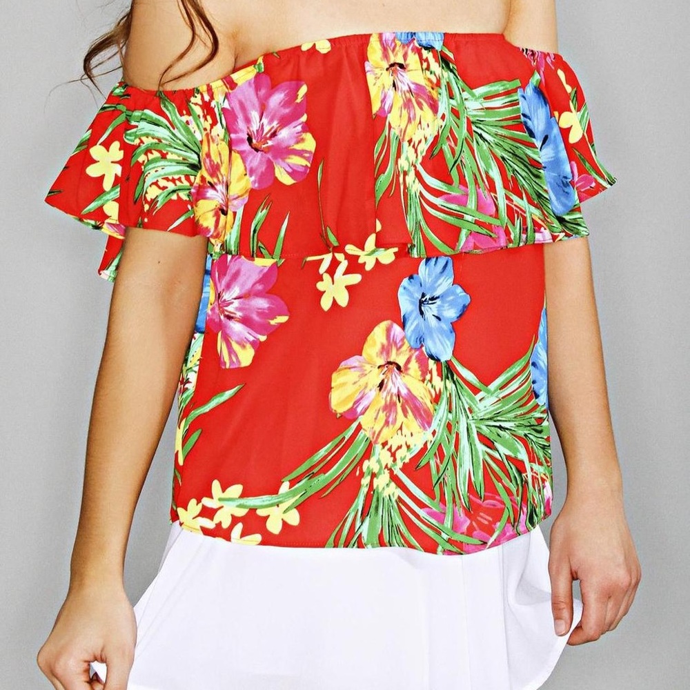 Show Me Your MuMu Chiquita Off the Shoulder Top