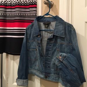 🌀Crop Denim Jacket🌀