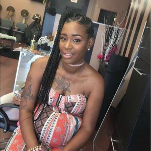 Meet your Posher, Shariah