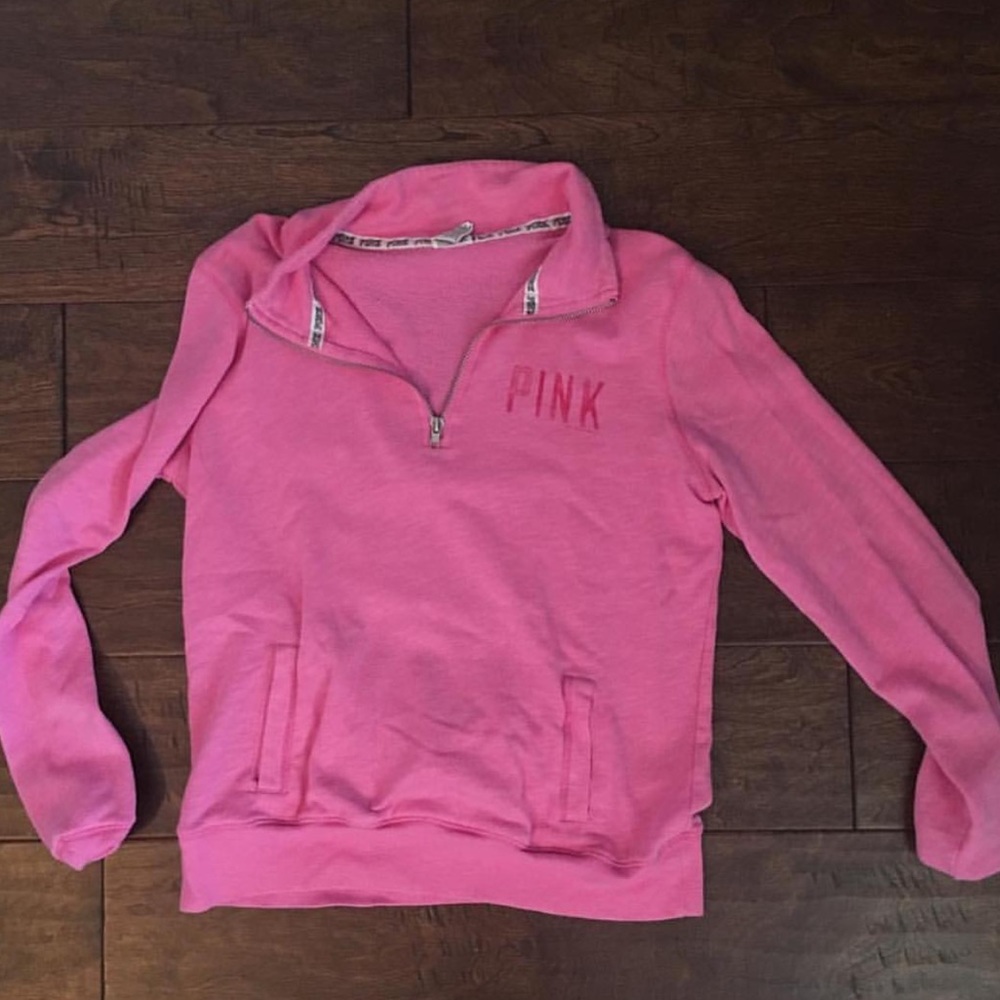 Victoria's Secret pull over