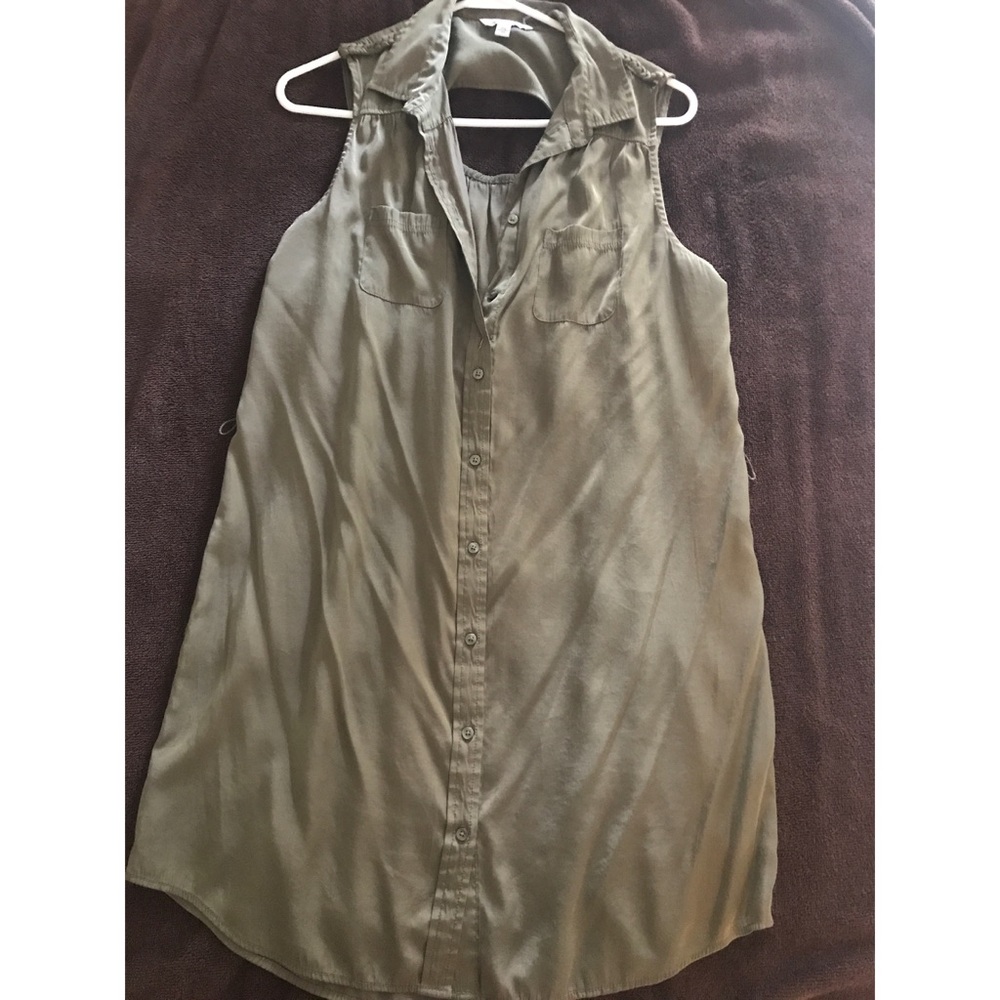 Army green key hole cut out tank dress