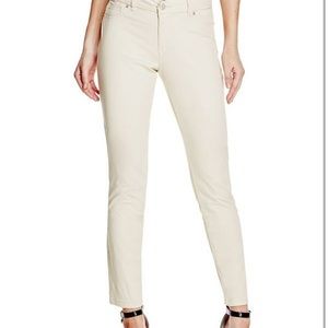 Guess briele skinny white pants size 25