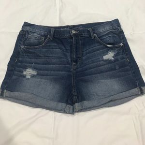 Mossimo Boyfriend Midi Denim Shorts- Size 10/30