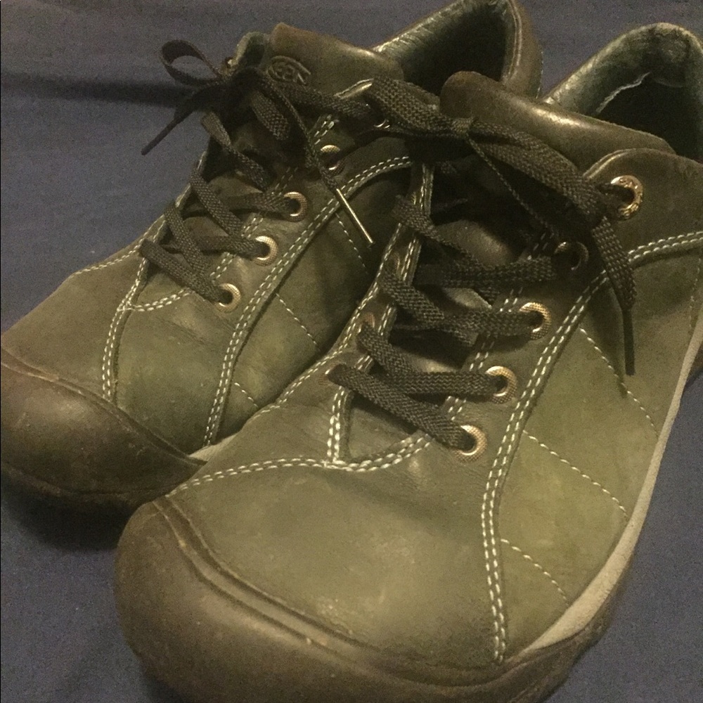 Keen shoes