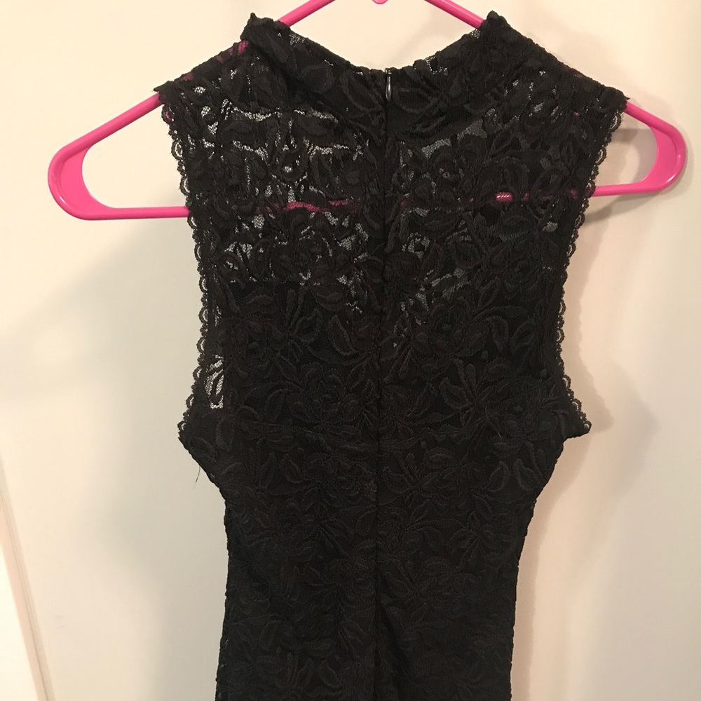 LBD Classic black sleeveless lace dress-2 - Picture 5 of 7
