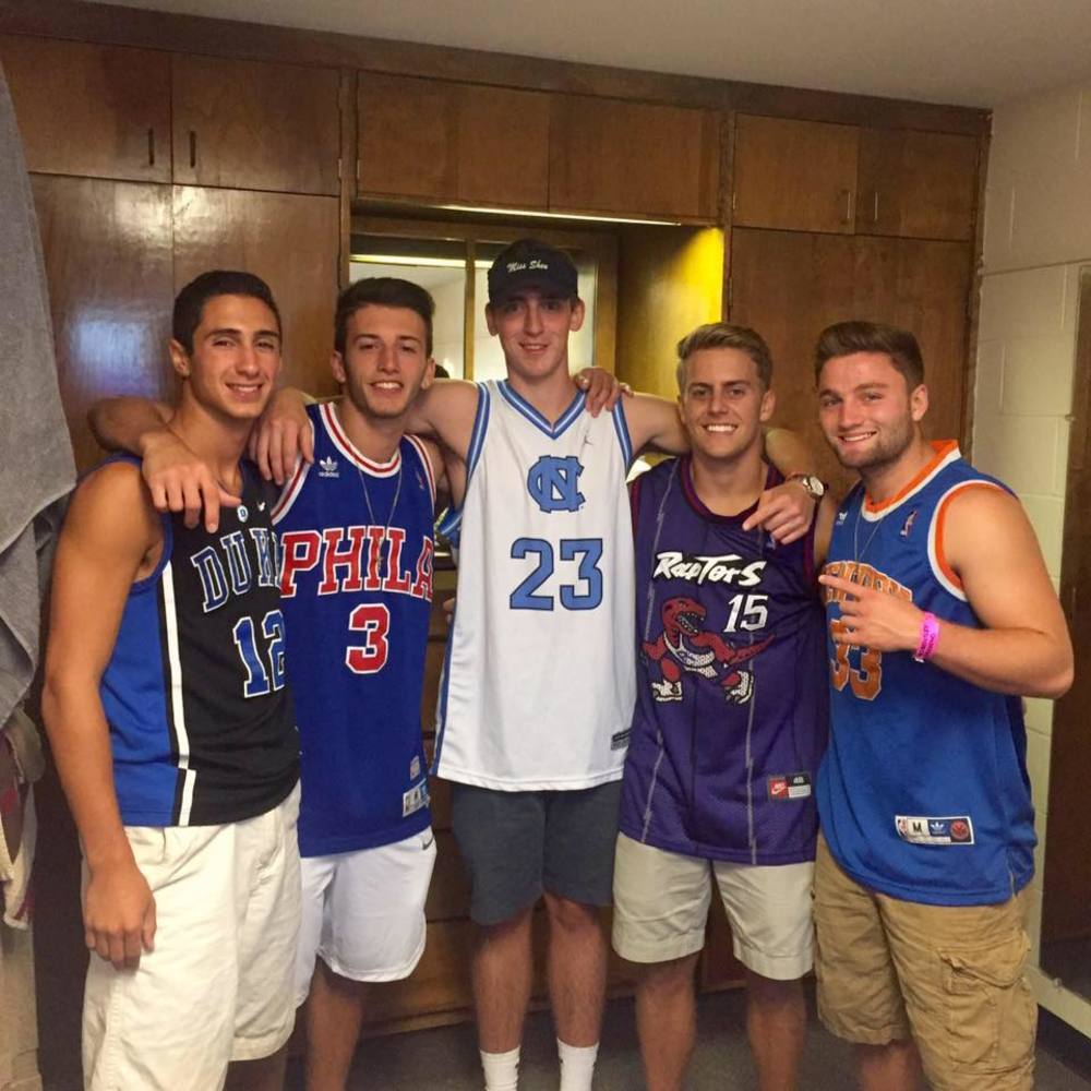 Meet your Posher, Logan