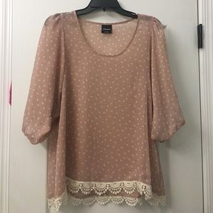 Wallpapher Blush Medium Blouse