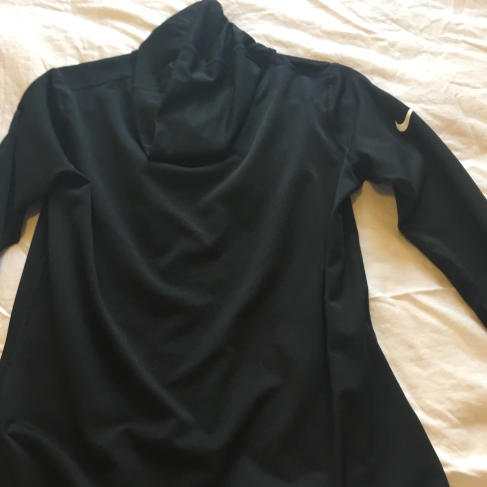 Nike Dri-Fit Sweater