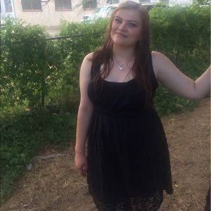 Meet your Posher, Sabrina