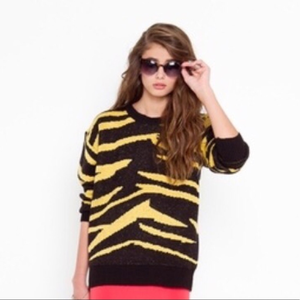 Nasty Gal - Zebra Knit Sweater