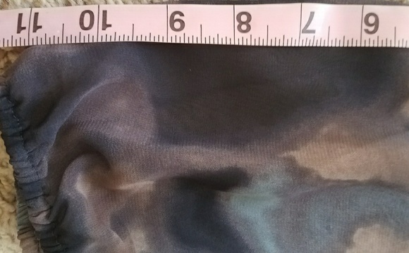 Bcbgeneration cold shoulder blouse - Picture 7 of 7