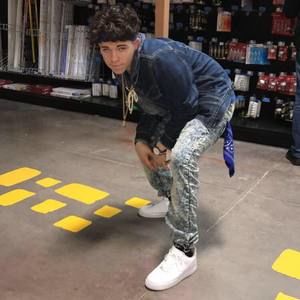 Meet your Posher, Isaiah