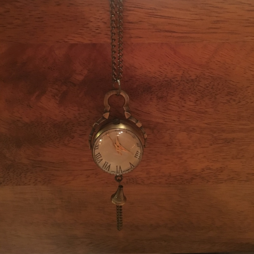 Decorative clock pendant long necklace