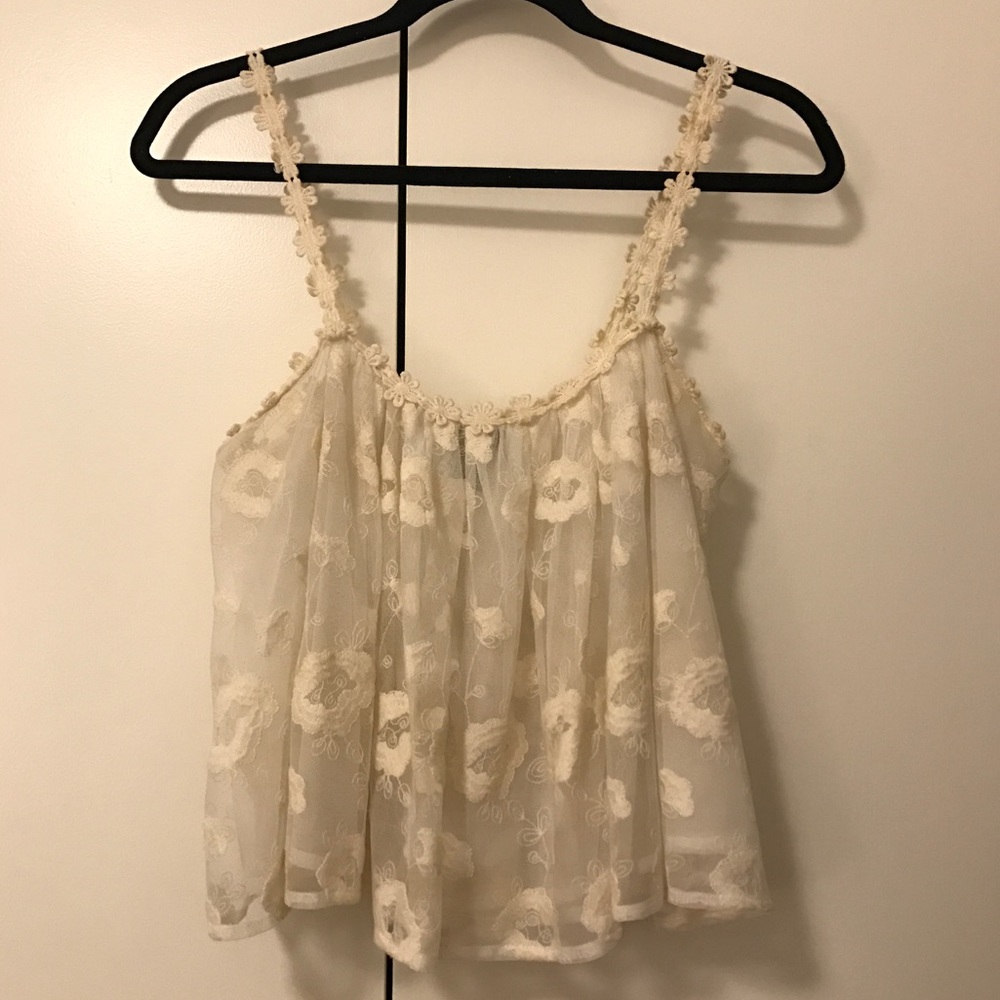 Laced Cream Cropped Top - Moda Internacional