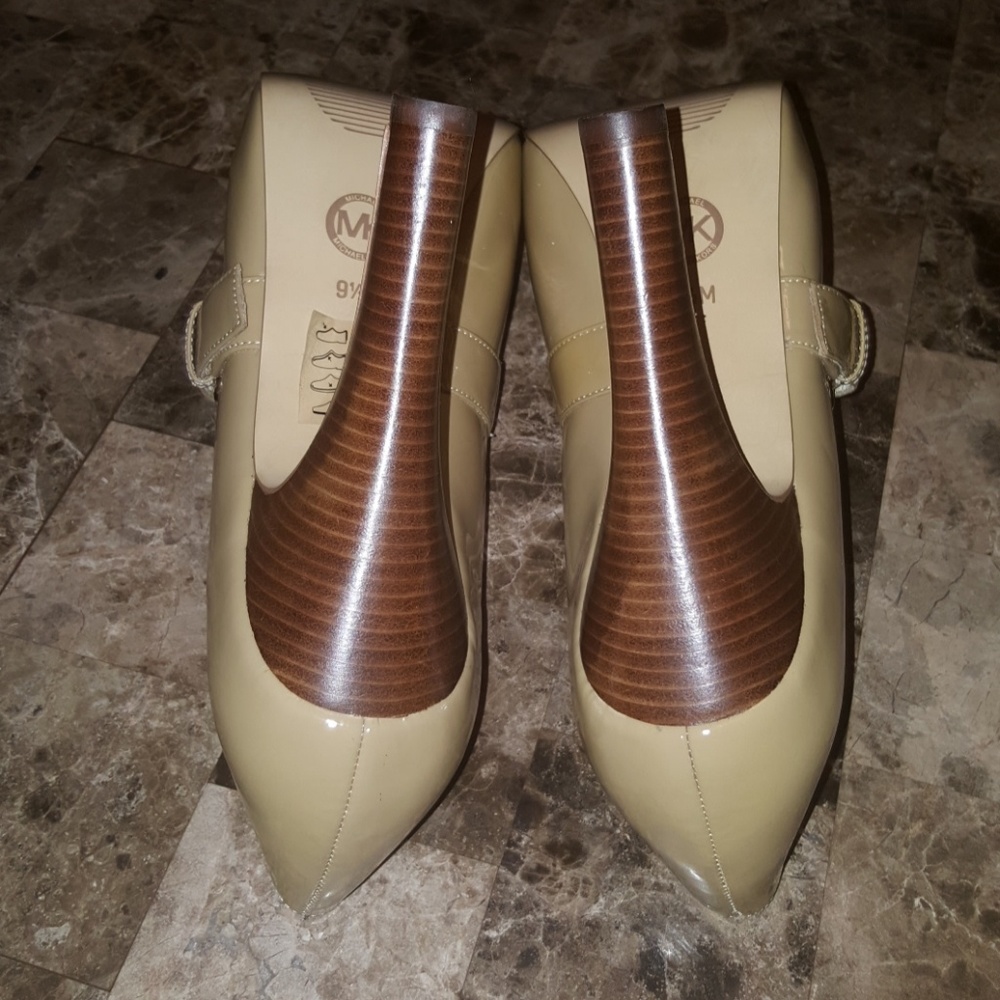 Michael Kors Mary Janes - Picture 4 of 5