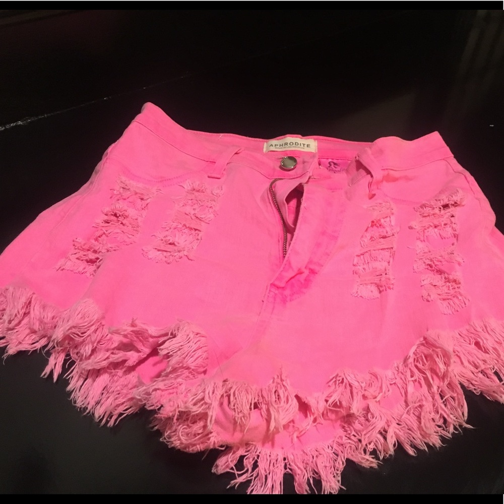 APHRODITE High Rise Shorts