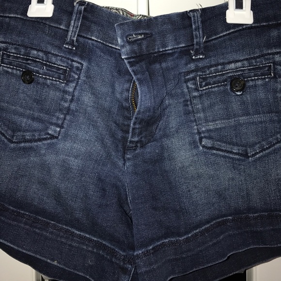 Shorts - Picture 5 of 8