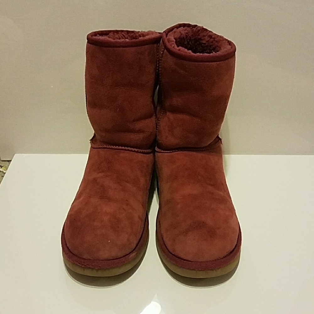 Dark Red/ Maroon Uggs Size 11