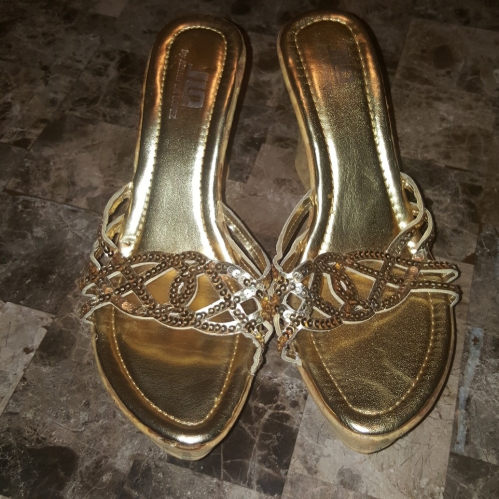 J Lo strapless Sandals