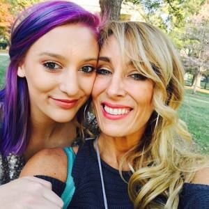 Meet your Posher, Sydney