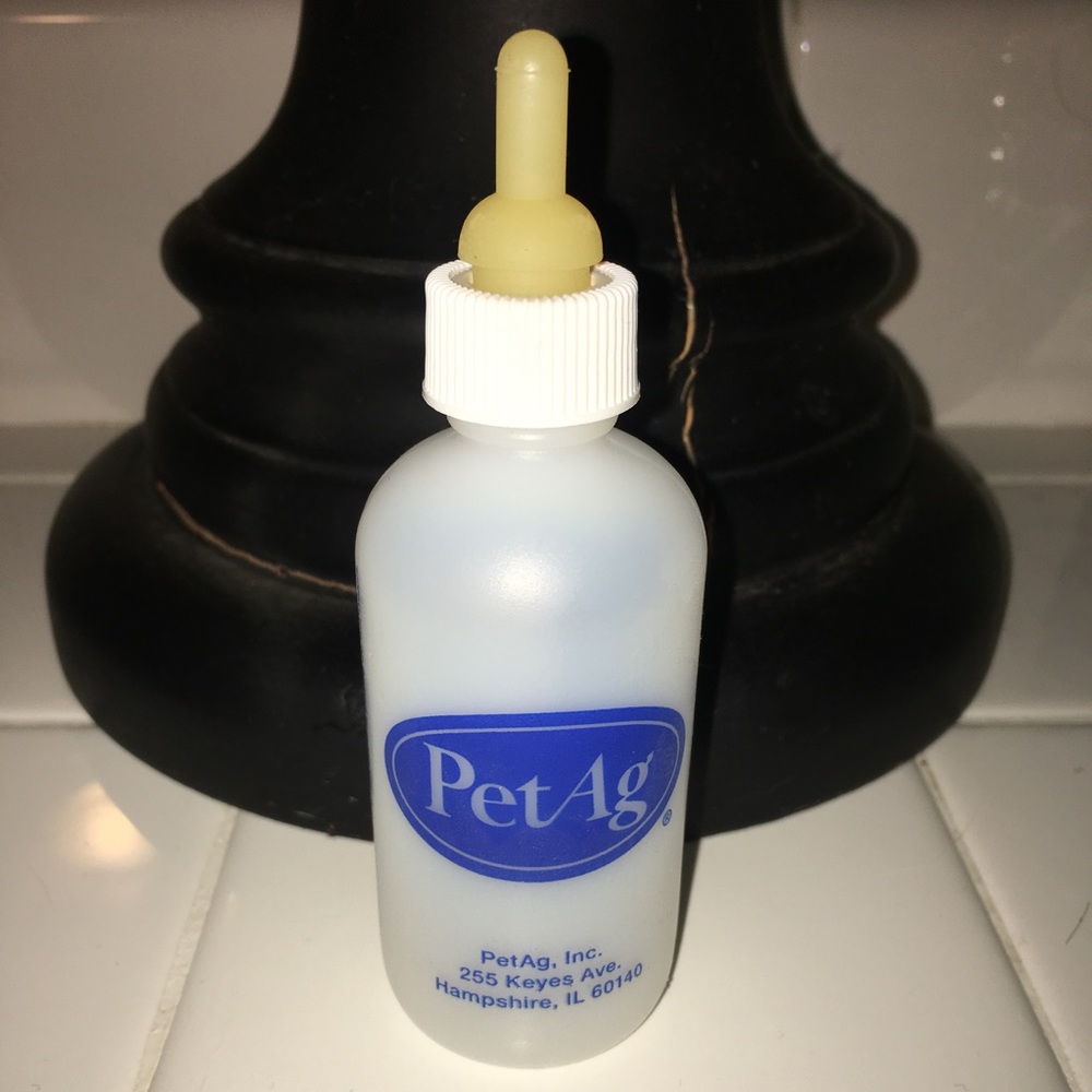 Pet bottle