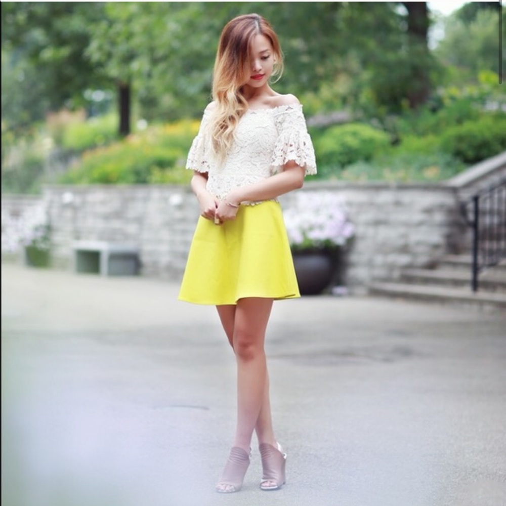 Balenciaga Leather 'Glove' Sandals - Picture 3 of 3