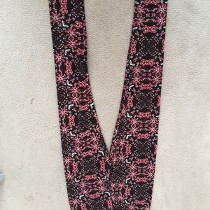 Aeropostale Bethany Mota size S floral leggings