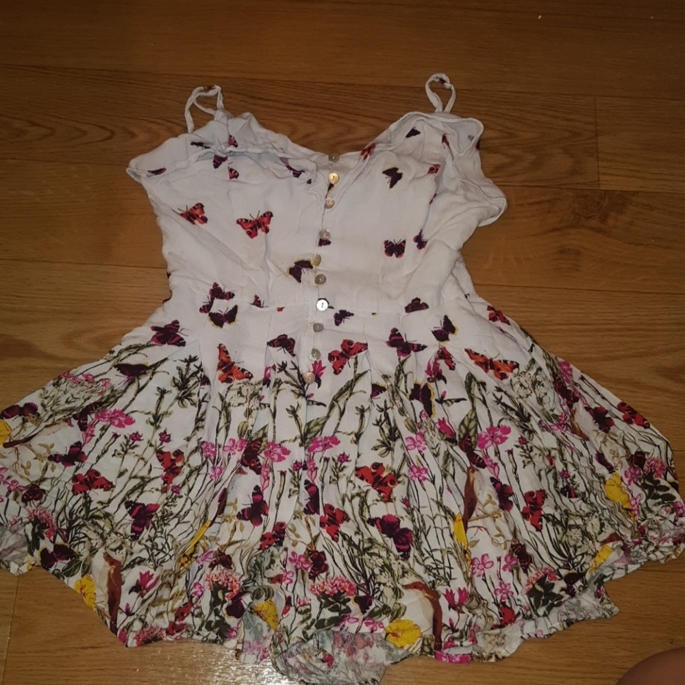 Beautiful Floral Butterfly Print Romper!
