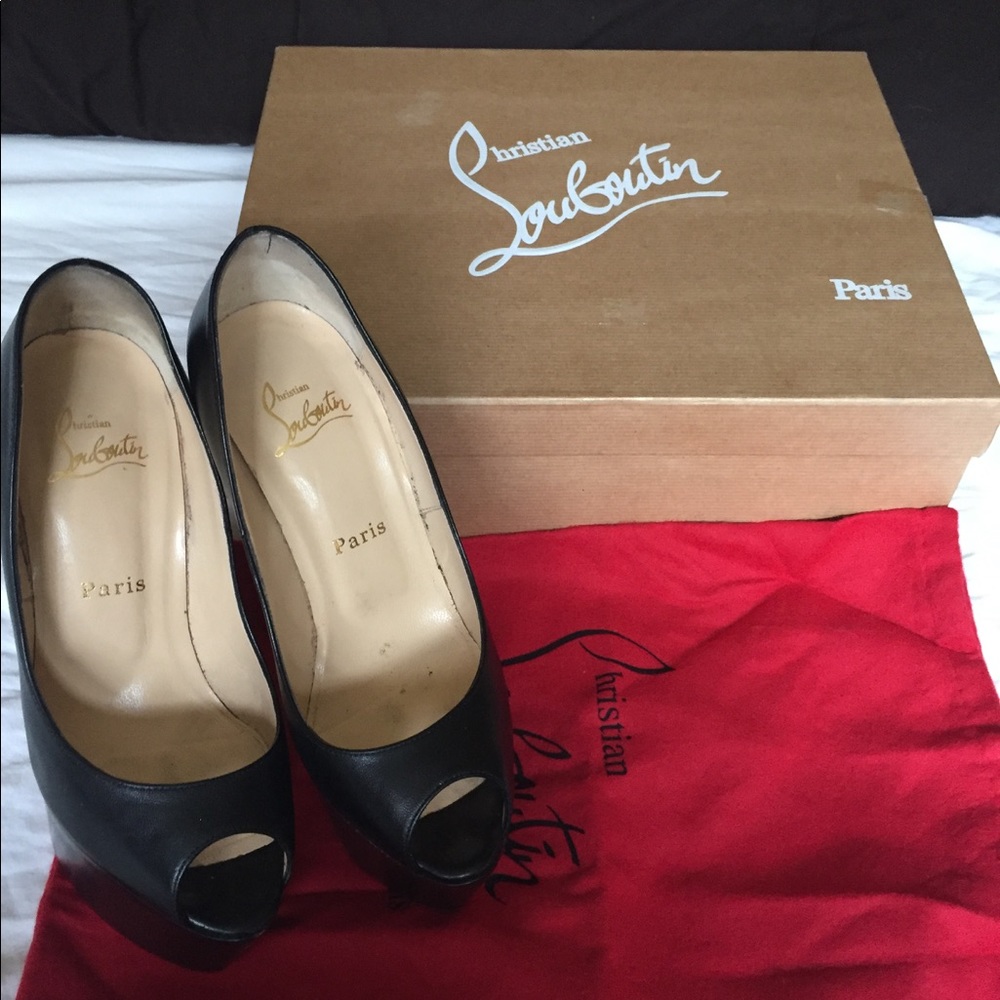 Sexy Louboutin. Worn only once. - Picture 2 of 4