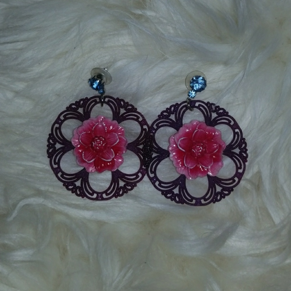 Purple and pink flower earring