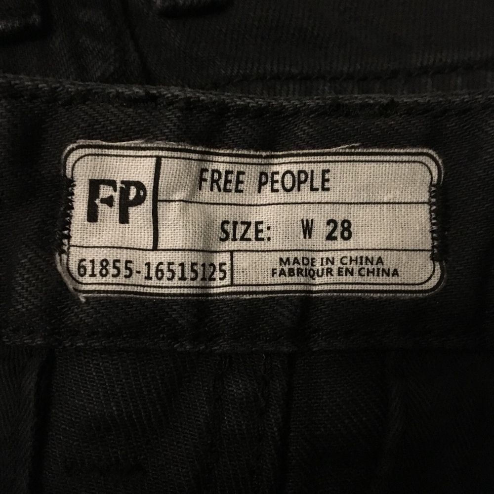 FREE PEOPLE ‘Sweet Surrender’ Denim Shorts - Picture 6 of 6