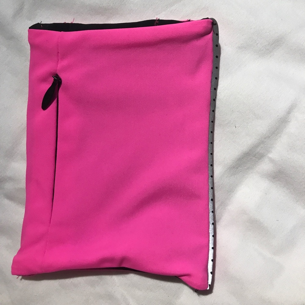 VSX Sport wristband ID holder - Picture 2 of 6