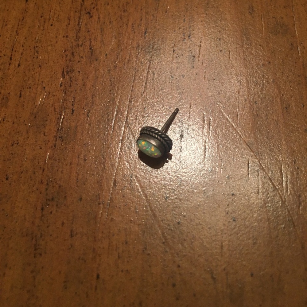 Single opal earring