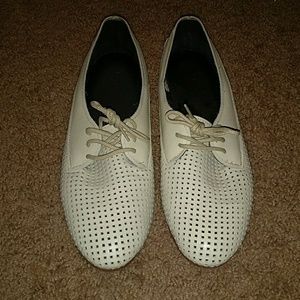 American Apparel Khaki Oxfords